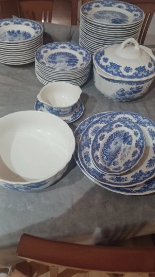 Vajilla Pontesa Azul y Blanca