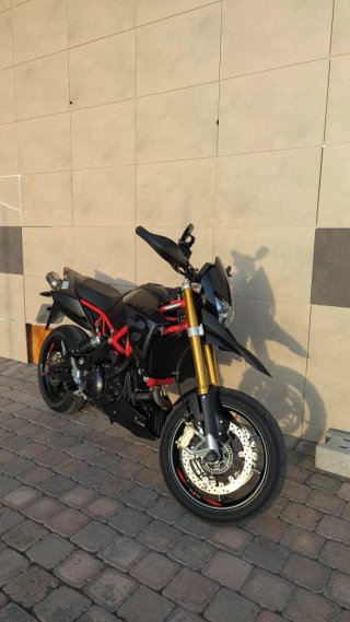 Aprilia Dorsoduro 900 2020