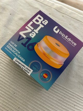 Baliza V16 Luz Emergencia Geolocalizada precintada
