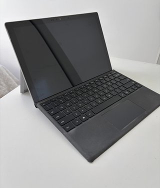 Microsoft Surface Pro 7 | 8GB RAM | 256GB SSD