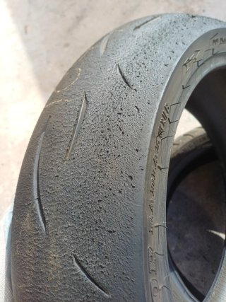 Dunlop D212 190/55-17