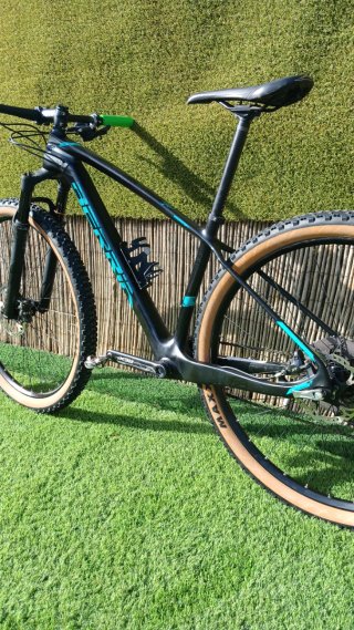 Bicicleta Berria Carbono 29
