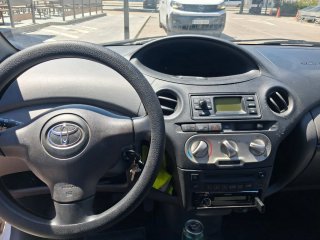 Toyota Yaris 2004