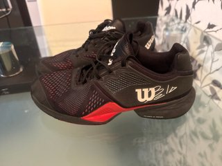 Zapatillas Wilson Bela Tour Negras/Rojas
