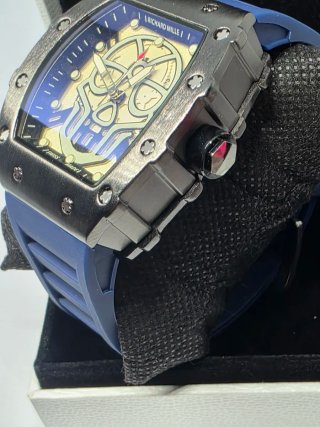 Reloj  Richard  mil Dorado Azul