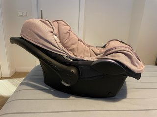 Maxi-Cosi bebé con funda