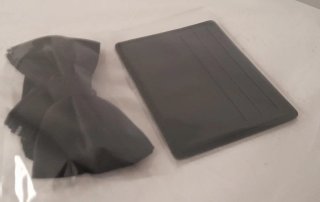Pajarita y Tarjetero Negro