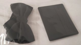 Pajarita y Tarjetero Negro