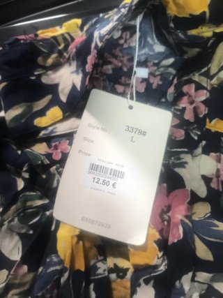 Blusa estampada floral manga larga