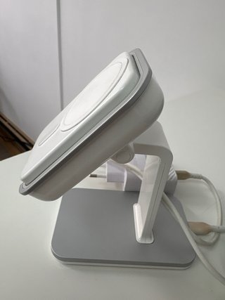 Base di Ricarica e Batteria Portabile per iPhone