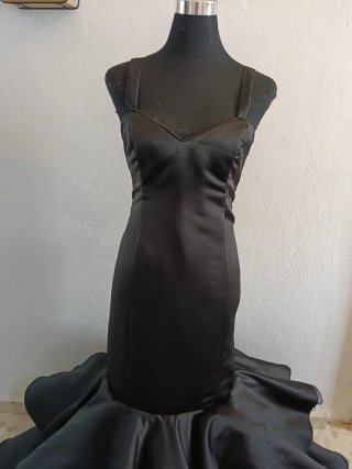 Traje de flamenca negro