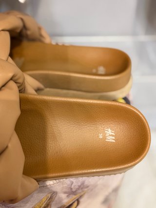 Sandalias Beige Trenzadas
