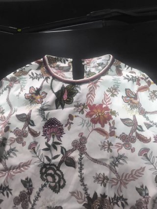Blusa estampada manga larga
