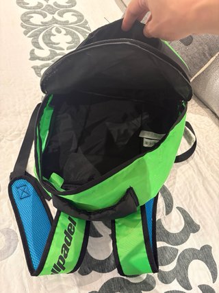 Mochila Bullpadel Negra y Verde