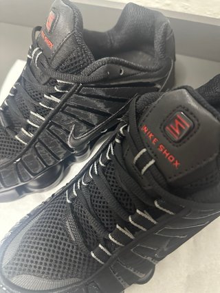 Nike Shox Negras Talla 40