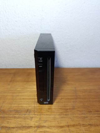 Nintendo Wii Negra Retrocompatible + Accesorios