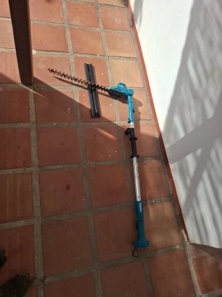 Cortasetos pertiga Makita Extensible