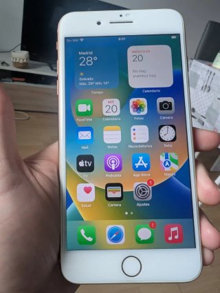 IPHONE 8 PLUS + ACCESSORI MOLTO CURATI!!!