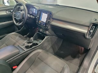 Volvo XC40 2.0 d3 Momentum Auto