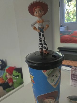 Vaso Toy Story con figura de Jessie
