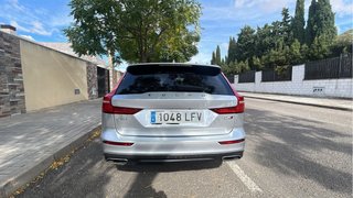 Volvo V60 Cross Country  2020