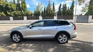 Volvo V60 Cross Country  2020