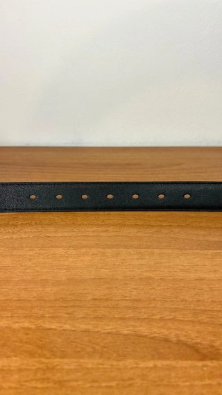 Cintura Saint Laurent nera con fibbia oro