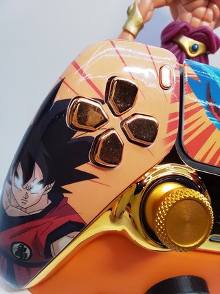 Mando PS5 TMR Goku Naranja JOYS TMR+base+estuche