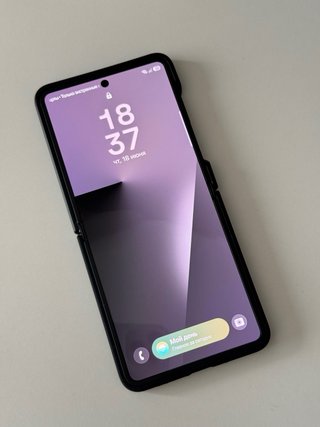Samsung Galaxy Z Flip7 Morado