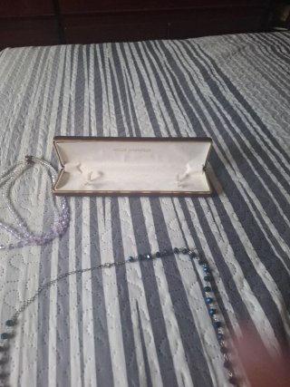 Collar y gargantilla bisutería