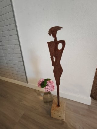 Escultura Milos Gras Metal y Piedra