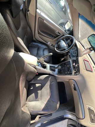 Volvo XC70 del año 2006  2.4 185cv