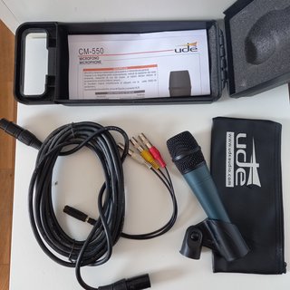 Pack Megafonía UDE amplificador +micrófono +cables