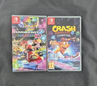 Mario Kart 8 Deluxe y Crash Bandicoot 4 switch