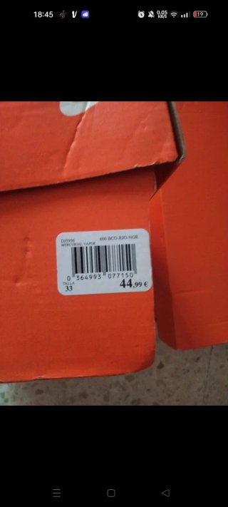 Zapatillas Nike niña rojas y blancas