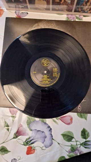 Elton John - Caribou LP (1974)
