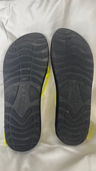 Sandalias Bimba y Lola Neón Talla 38