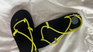 Sandalias Bimba y Lola Neón Talla 38