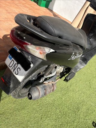 Honda Dylan 125 Scooter Negra
