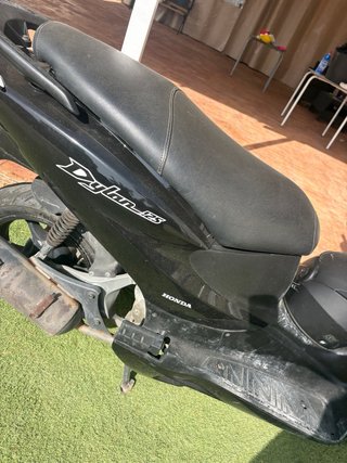 Honda Dylan 125 Scooter Negra