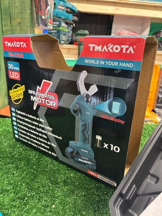 Tagliatubi a Batteria Litio TMAKOTA 30mm LED