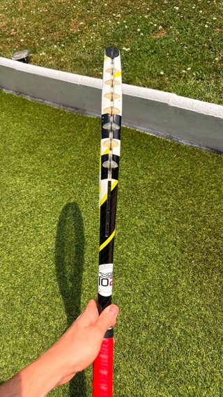 Raqueta Babolat amarilla y negra