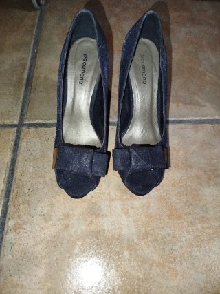 Zapatos Pacamena Talla 38/39 Negros