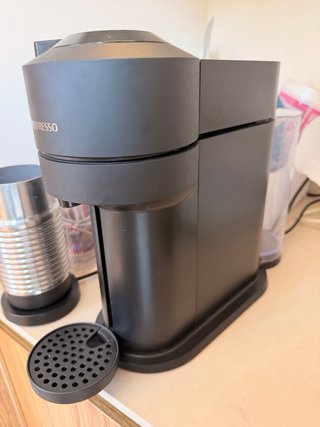 Cafetera Nespresso Vertuo Next Krups