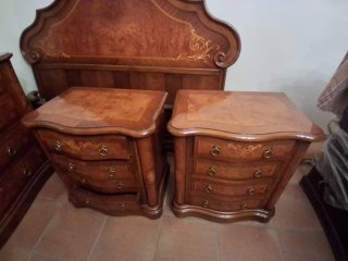 Dormitorio madera noble con marquetería