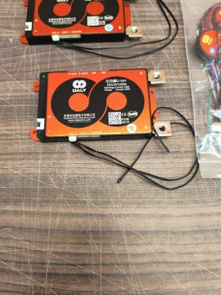 Pack 2x DALY Smart BMS 3S 12V 100A Li-ion + acceso