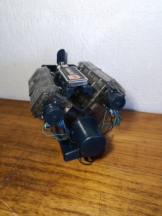 Motor V8 Machine Works