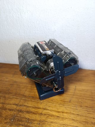 Motor V8 Machine Works