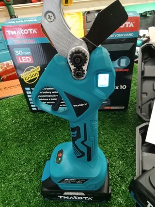 Tagliatubi Makota TM-X324 Batteria Litio