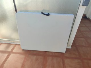 Mesa plegable resina rectangular 180x75cm. Nueva